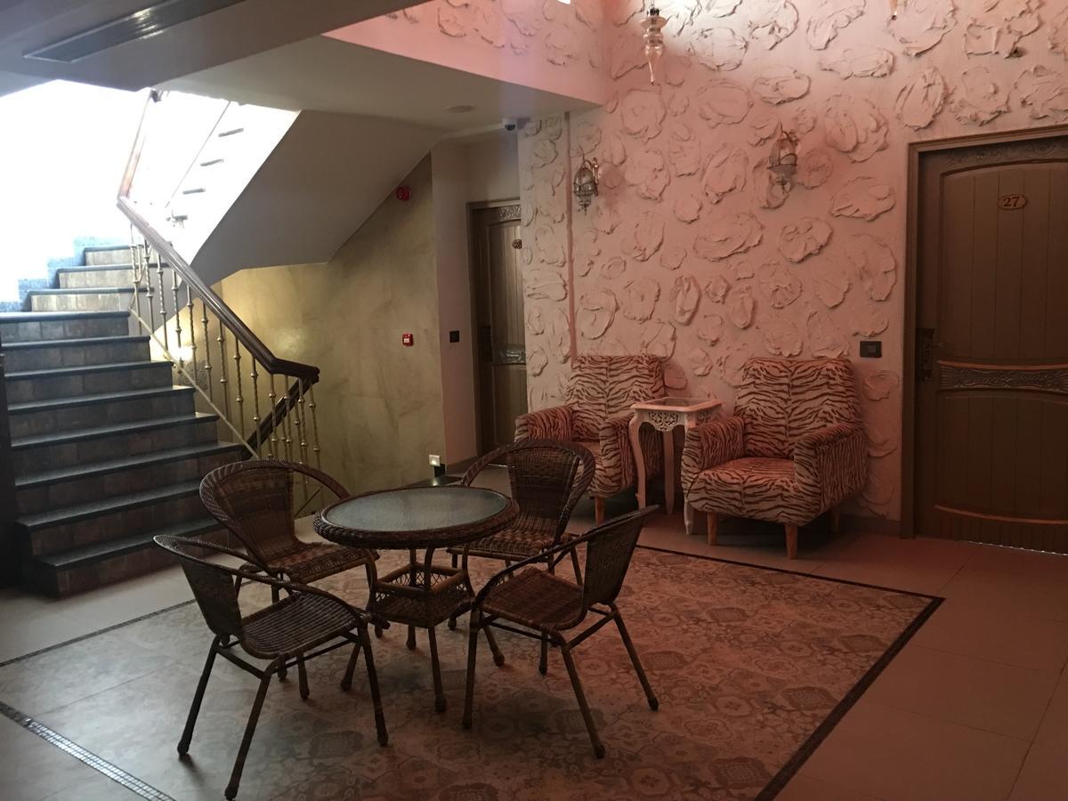 Hotel Posh Chandigarh Luaran gambar