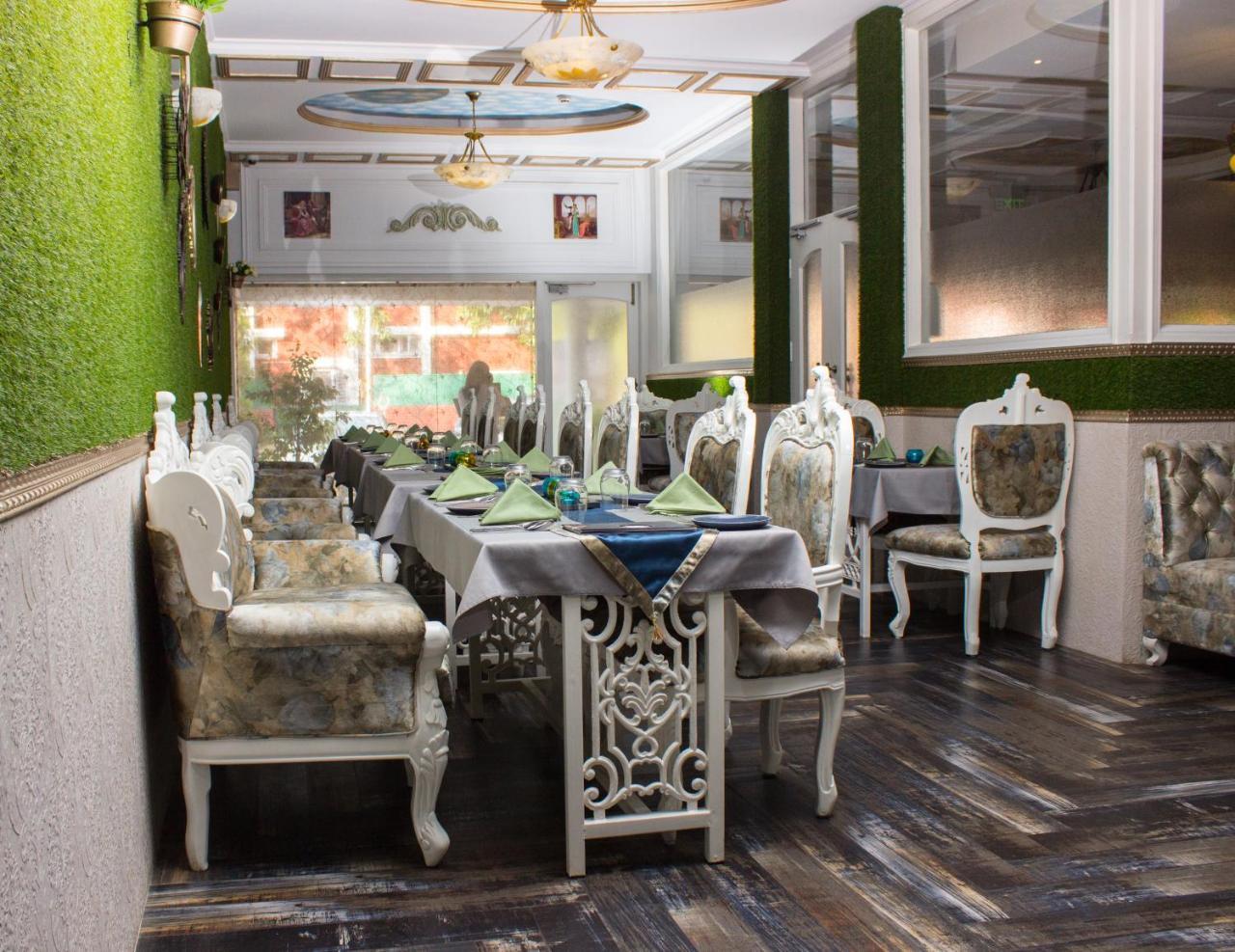Hotel Posh Chandigarh Luaran gambar